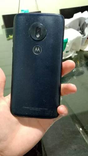 Moto G7 play (só precisa trocar a tela ou display)