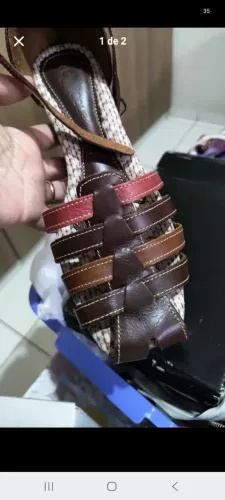 Sandália de Couro Cacicouro tamanho 34 veste 35