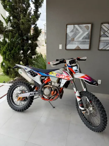 Ktm sixdays 2020
