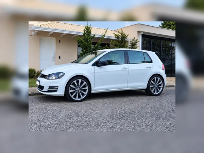 Volkswagen Golf Comfortline 1.4 TSI 140cv Aut. 2015