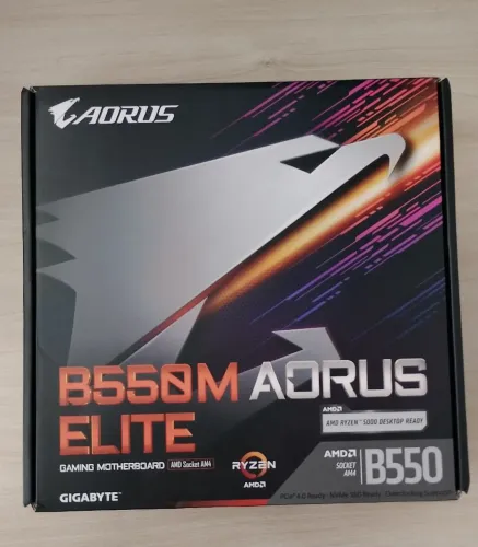 Placa-Mãe B550M Aorus Elite