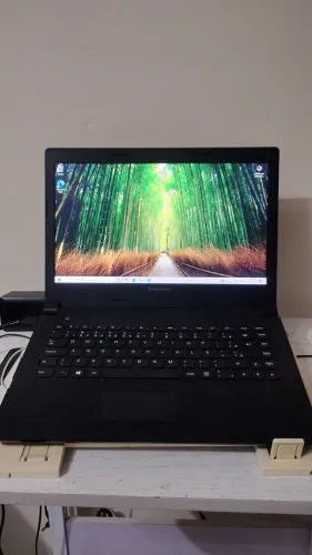 Notebook Lenovo i5,8GB Ram, modeloB40-70