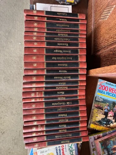 Coleção de livros Os Pensadores completa