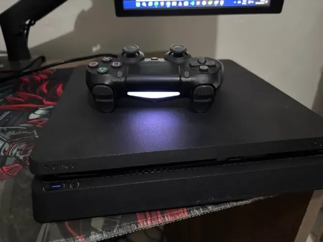 PS4 Slim 500gb Desbloqueado