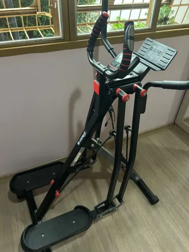 Simulador de caminhadas Genis