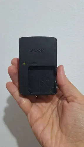 Carregador de Bateria Sony Original BC-CSN