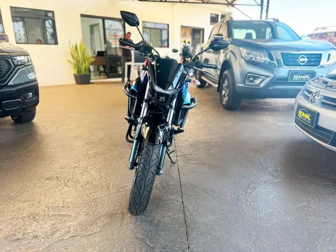 YAMAHA FZ25 FAZER ABS