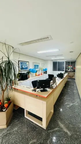 SALA COMERCIAL MOBILIADA PARA ALUGAR COM 216 METROS NA REPUBLICA, SÃO PAULO