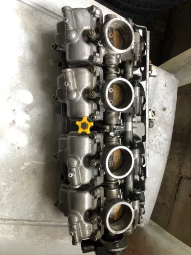 Carburador da hornet 600