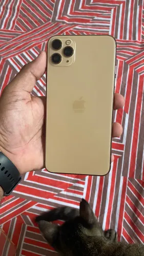 iPhone 11 Pro Max Gold 64gb