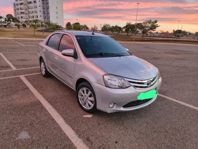 Toyota Etios XLS Sedan 1.5 Flex 16V 4P Aut. 2017