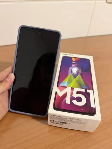Celular Samsung M51 seminovo