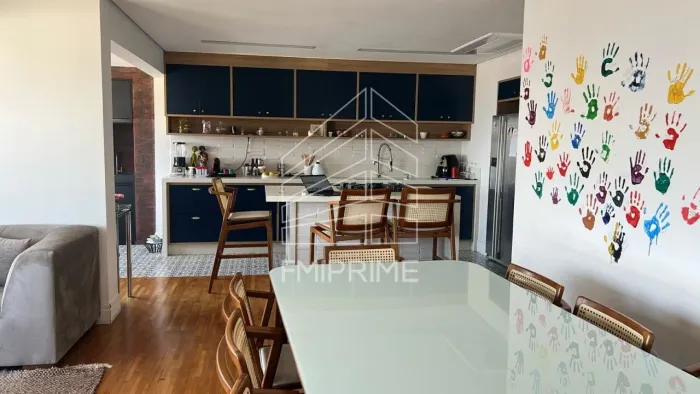 APARTAMENTO Á VENDA NO CONDOMÍNIO PARADISO - 3 SUITES - VARANDA GOURMET- 3 VAGAS - 172M².