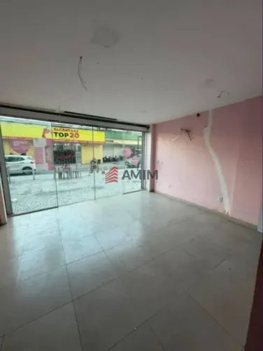 Loja / Salão / Ponto Comercial com 40m² à Venda em Alcântaraà venda, 40 m² por R$ 600.000