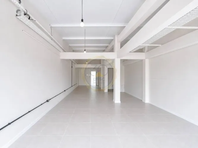 Sala comercial em localização estratégica no Centro de Camboriú