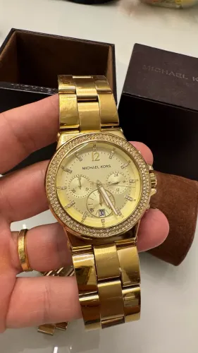 Relógio Michael Kors Original -  Lindo com Strass Caixa e Manual