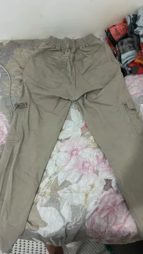 Vendo calça jogger TAM 42