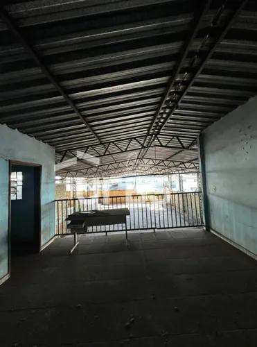 Vendo Galpão Comercial no Bairro São Francisco com 851,77m²
