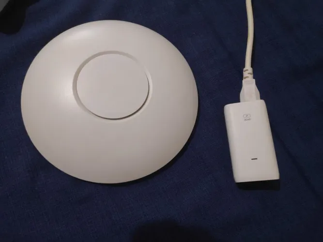 Ubiquiti UniFi AP AC PRO