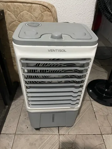 Climatizador ventisol 16 litros POUCO USADO 