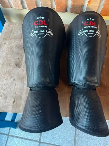 Caneleira Muay Thai / Kickboxing Nova