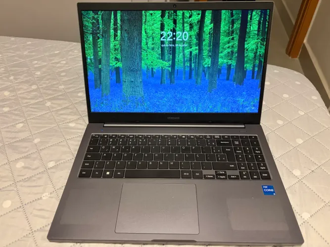 Notebook Samsung Book I5