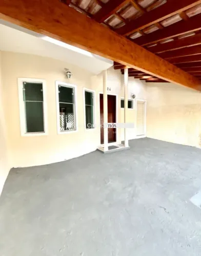 Casa térrea à venda - com quintal