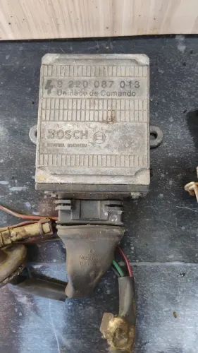 Módulo de ignição Bosch original para VW gol , Saveiro, Parati , Santana motores ap