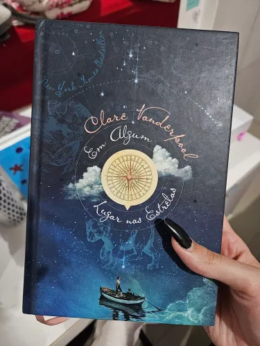 Livro "Em algum lugar nas estrelas"