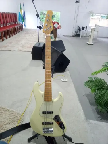Tagima tw73 5 cordas