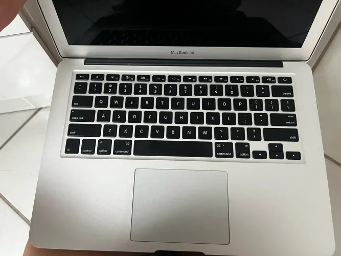 MacBook Air 13