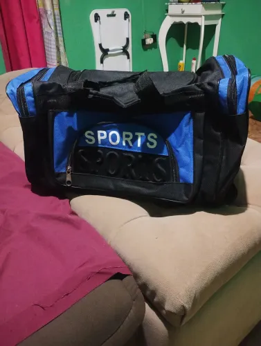 Bolsa viajem tamanho médio semi nova 