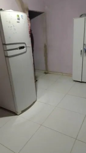 Vende se uma ou troco por outro casa
