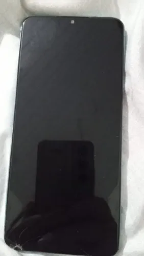 Samsung M12 vende se