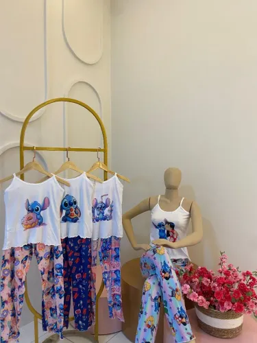 Pijamas com preço de shope