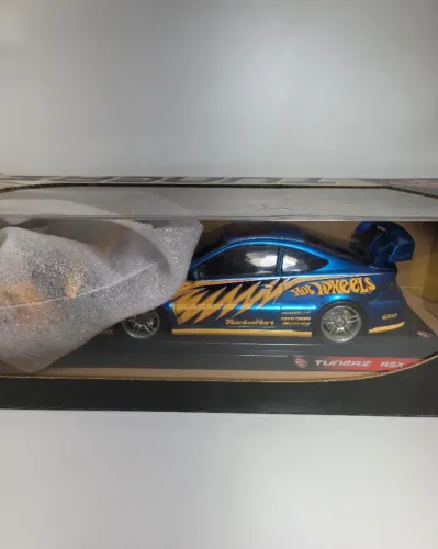Miniatura 1:18 Honda acura integra Hotwheels