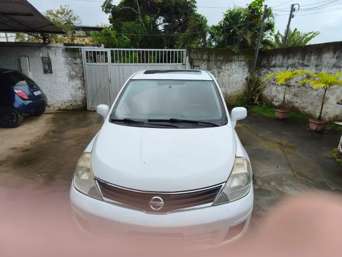 Nissan Tiida SL 1.8/1.8 Flex 16V Aut. 2013