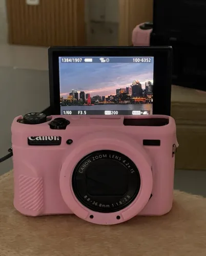 Canon G7 Mark III