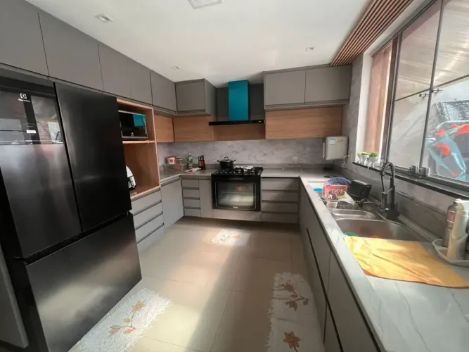 Casa para venda com 3 quartos e 300 m² no Jardim Asteca - Vila Velha - ES