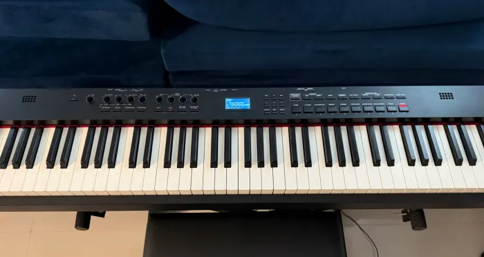 Piano Digital Roland RD-88 + EX