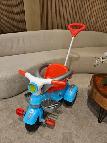 Motoca Infantil Calesita