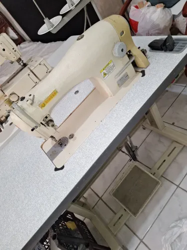 Máquina de costura, industrial 