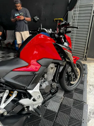 CB 300f abs 