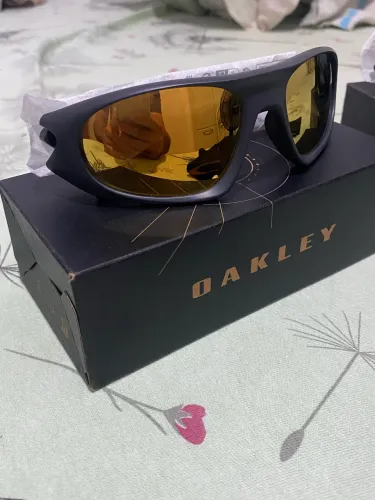 Óculos Oakley