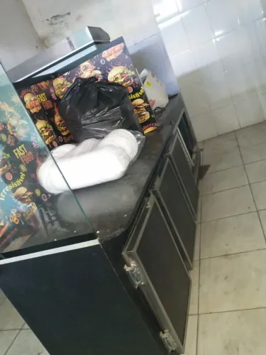Equipamentos para lanchonete padaria e restaurante 