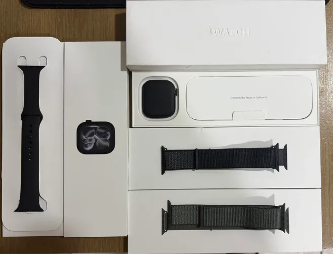Apple Watch Series 11, 46mm, Preto brilhante.