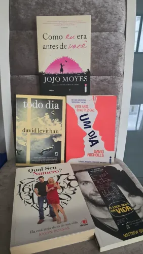 Combo de romances - os 5 livros pelo preço anunciado.