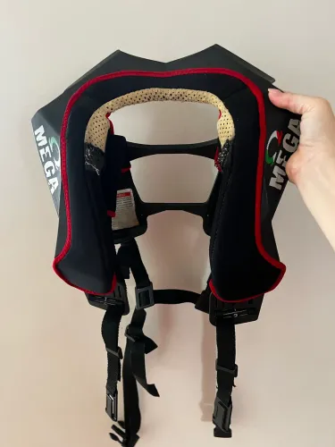 PROTETOR DE PESCOÇO/CERVICAL INFANTIL NECK BRACE MEGA