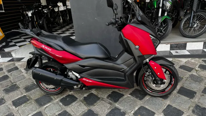 Xmax 250 - 2021 - Aceito moto na troca