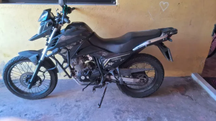 Moto Yamaha XTZ 150 Crosser ED